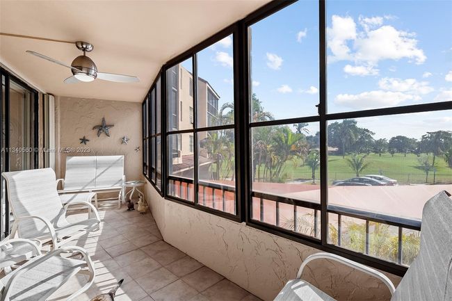 APT-201 - 3800 N Hills Dr, Condo with 1 bedrooms, 2 bathrooms and null parking in Hollywood FL | Image 15