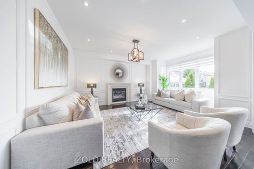 11 John Davis Gate, Stouffville, ON, L4A1V5 | Card Image