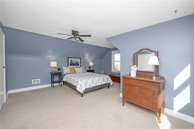 1386 Centre Rd, House other with 4 bedrooms, 2 bathrooms and 11 parking in Carlisle ON | Image 12