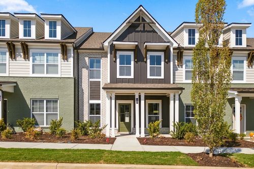 348 Twig Pvt Ct, Hendersonville, TN, 37075-2713 | Card Image
