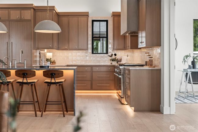 7402 Soundview Dr, House other with 4 bedrooms, 6 bathrooms and 3 parking in Gig Harbor WA | Image 7