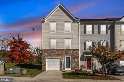 26 Appalachian Court, Townhouse with 3 bedrooms, 2 bathrooms and null parking in FALLING WATERS WV | Image 2