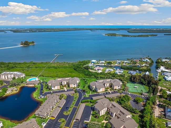 APT-106 - 6165 S Mirror Lake Dr, House attached with 3 bedrooms, 2 bathrooms and null parking in Sebastian FL | Image 34