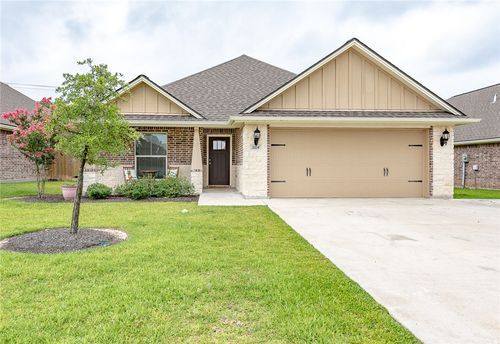 **51** Address: Kenyon, Haverford, Davidson, Clarmont Drive, College Station, TX, 77845 | Card Image
