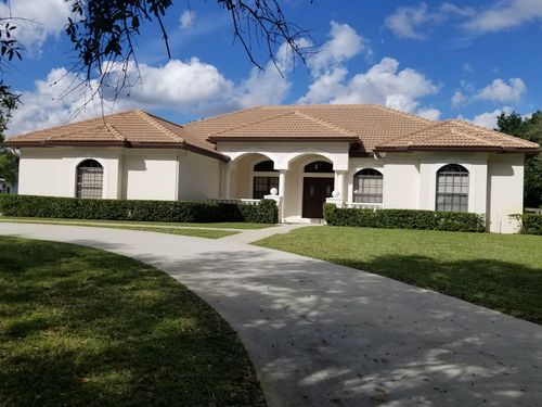 8709 Man O War Rd, Palm Beach Gardens, FL, 33418-7743 | Card Image