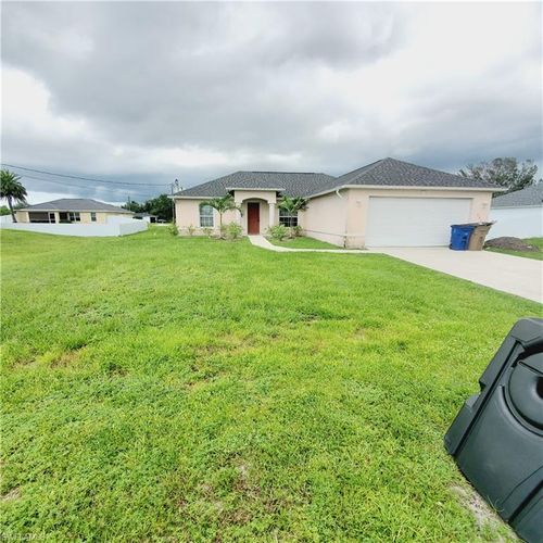3916 22nd St W, Lehigh Acres, FL, 33971 | Card Image