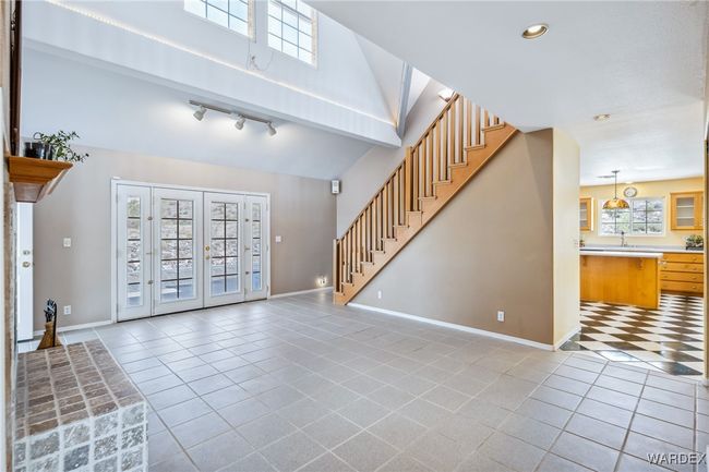 Living Room | Image 34