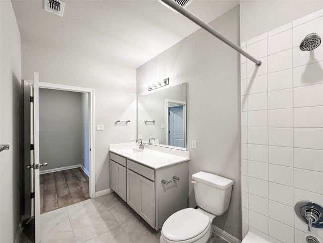 Second Bathroom | Image 28