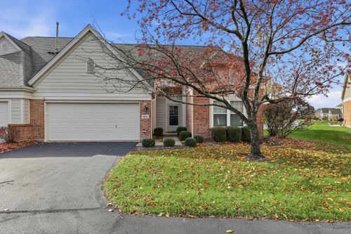 1124 Napa Rdg, Dayton, OH, 45458-6017 | Card Image
