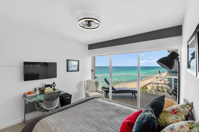 APT-1401 - 18671 Collins Ave, Condo with 3 bedrooms, 4 bathrooms and null parking in Sunny Isles Beach FL | Image 20