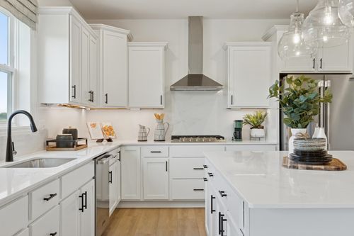 8876 Binder Way, Woodbury, MN, 55129-6403 | Card Image