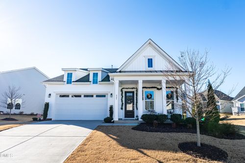 425 Warm Wind Dr, Clayton, NC, 27527-6734 | Card Image