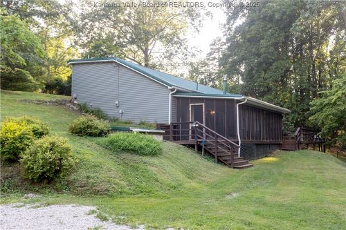 395 Buff Creek Road, Hurricane, WV, 25526 | Card Image