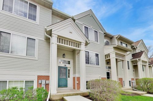 18-18 New Haven Dr, Cary, IL, 60013-1816 | Card Image