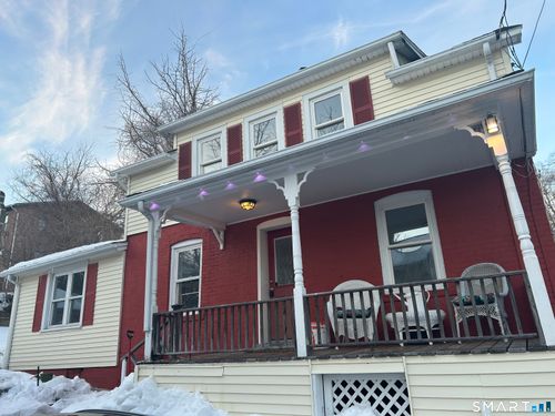 7 Rose St, Norwich, CT, 06360-6821 | Card Image