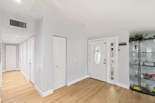 3872 Mackinac Rd, Lake Worth, FL, 33462-2220 | Card Image