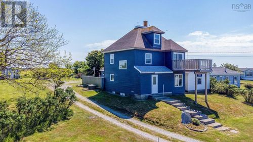 1 Atlantic St, Clark's Harbour, NS, B0W1P0 | Card Image