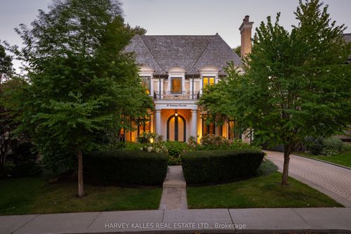 50 Lawrence Cres, Toronto, ON, M4N1N2 | Card Image