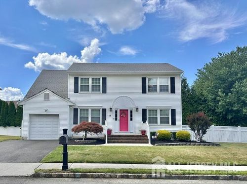 17 Reid Way, Freehold, NJ, 07728 | Card Image