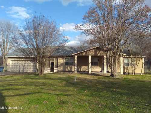 610 Marie Rd, Indianola, MS, 38751-2066 | Card Image