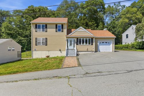 39 Sunflower Rd, Holbrook, MA, 02343-1126 | Card Image