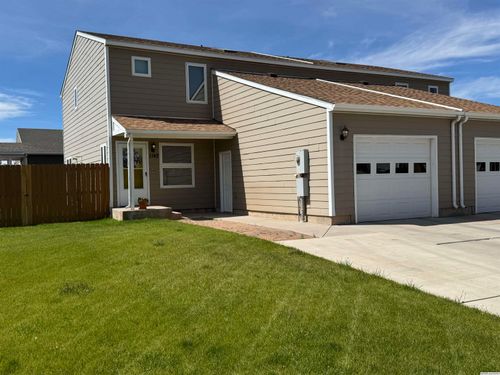 1142 Boswell Dr, Laramie, WY, 82070-5482 | Card Image