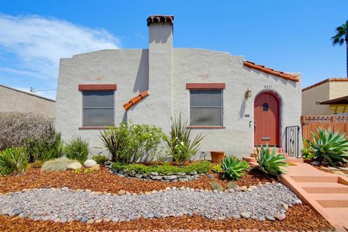 4511 Maryland Street, San Diego, CA, 92116 | Card Image