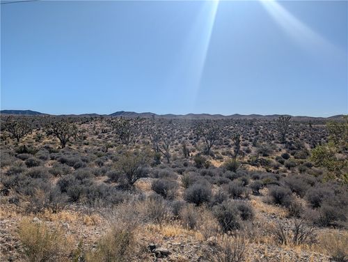 27305 N Tamarisk St, Meadview, AZ, 86444 | Card Image