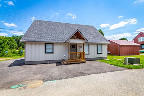 22 Winkley Shoals Cv, Heber Springs, AR, 72543-8868 | Card Image