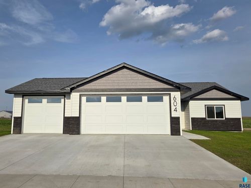 604 Wildwood Ave Avenue, Colman, SD, 57017 | Card Image