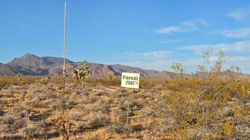 122-37-007 S John Wayne Rd, Yucca, AZ, 86438 | Card Image