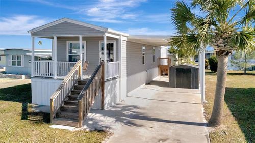 105 W Saint Johns Way, APOLLO BEACH, FL, 33572-2220 | Card Image