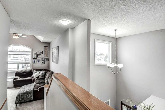 116 Bridlewood Circle Sw, Home with 3 bedrooms, 3 bathrooms and 4 parking in Calgary AB | Image 23