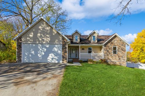 702 S Oak St, Buchanan, MI, 49107-1539 | Card Image