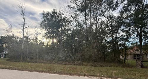 325 Talpa Trl, Lumberton, TX, 77657-2319 | Card Image