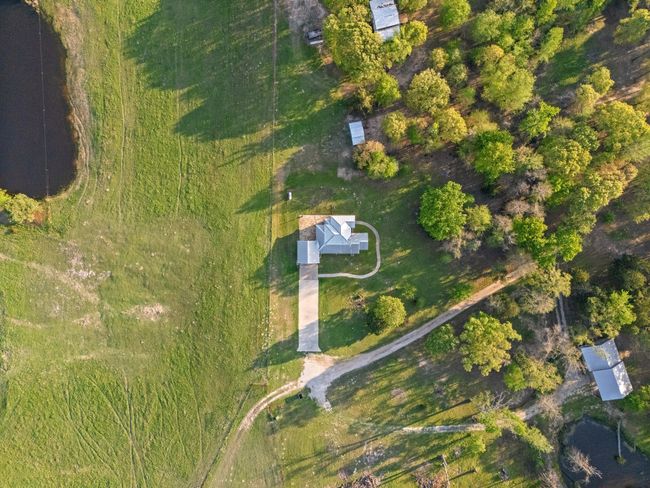 1028 Rs County Road 4261, House other with 3 bedrooms, 3 bathrooms and null parking in Emory TX | Image 10