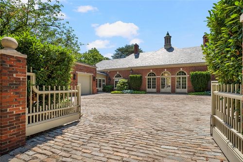 251 George St, Providence, RI, 02906-3118 | Card Image