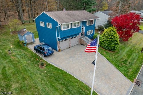 36 Deer Path Dr, Flanders, NJ, 07836-9504 | Card Image