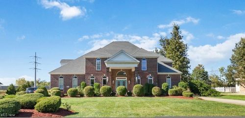 2484 Ginger Wren Rd, Pepper Pike, OH, 44124-4562 | Card Image