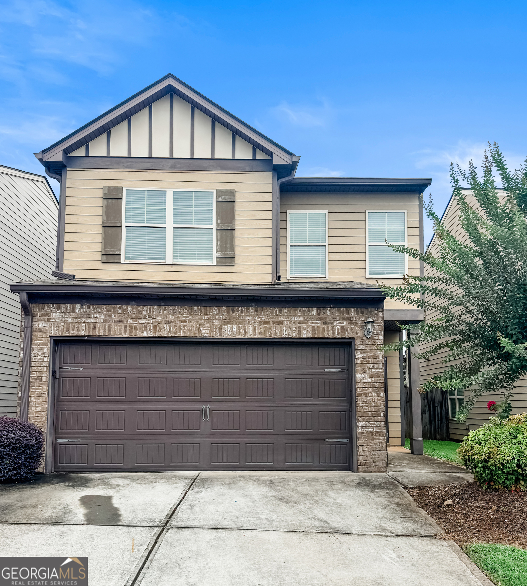 Residential in Fairburn