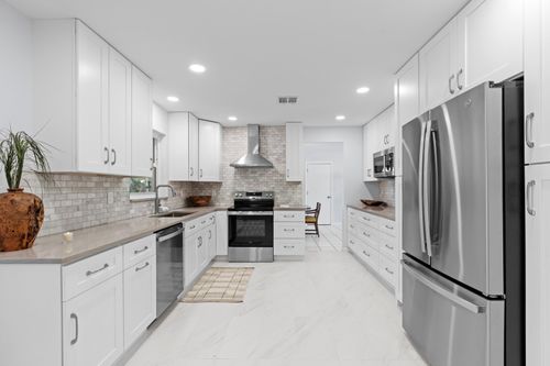 324 Sandpiper Ave, Royal Palm Beach, FL, 33411-2942 | Card Image