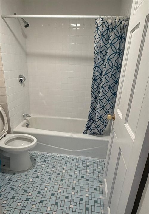 3-139 South St, Waltham, MA, 02453-3536 | Card Image