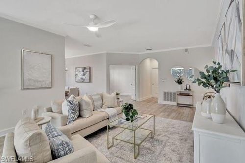 apt-1102-2185 Hawksridge Dr, NAPLES, FL, 34105-8536 | Card Image