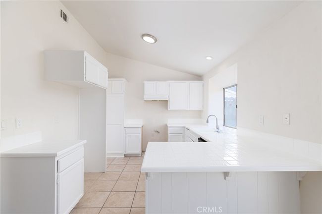 286 Whirlaway St, House other with 3 bedrooms, 2 bathrooms and 2 parking in Perris CA | Image 7