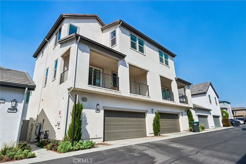 210 Tank, Irvine, CA, 92618-1460 | Card Image
