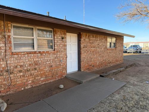 b-7206 Avenue W, Lubbock, TX, 79423 | Card Image