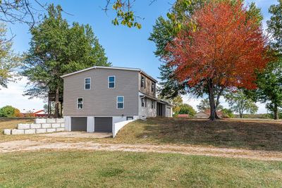 16476 Leavenworth Road, House other with 5 bedrooms, 3 bathrooms and null parking in Basehor KS | Image 3