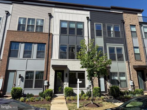 2505 Nicholson St, HYATTSVILLE, MD, 20782-2606 | Card Image