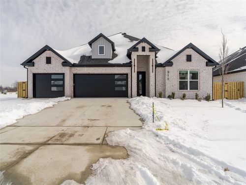 311 Hedge Dr, Centerton, AR, 72719-6108 | Card Image