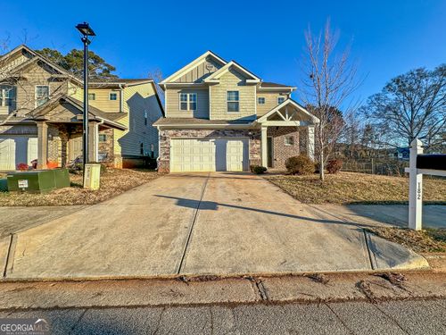 182 Daisy Cir, Mcdonough, GA, 30252-1040 | Card Image